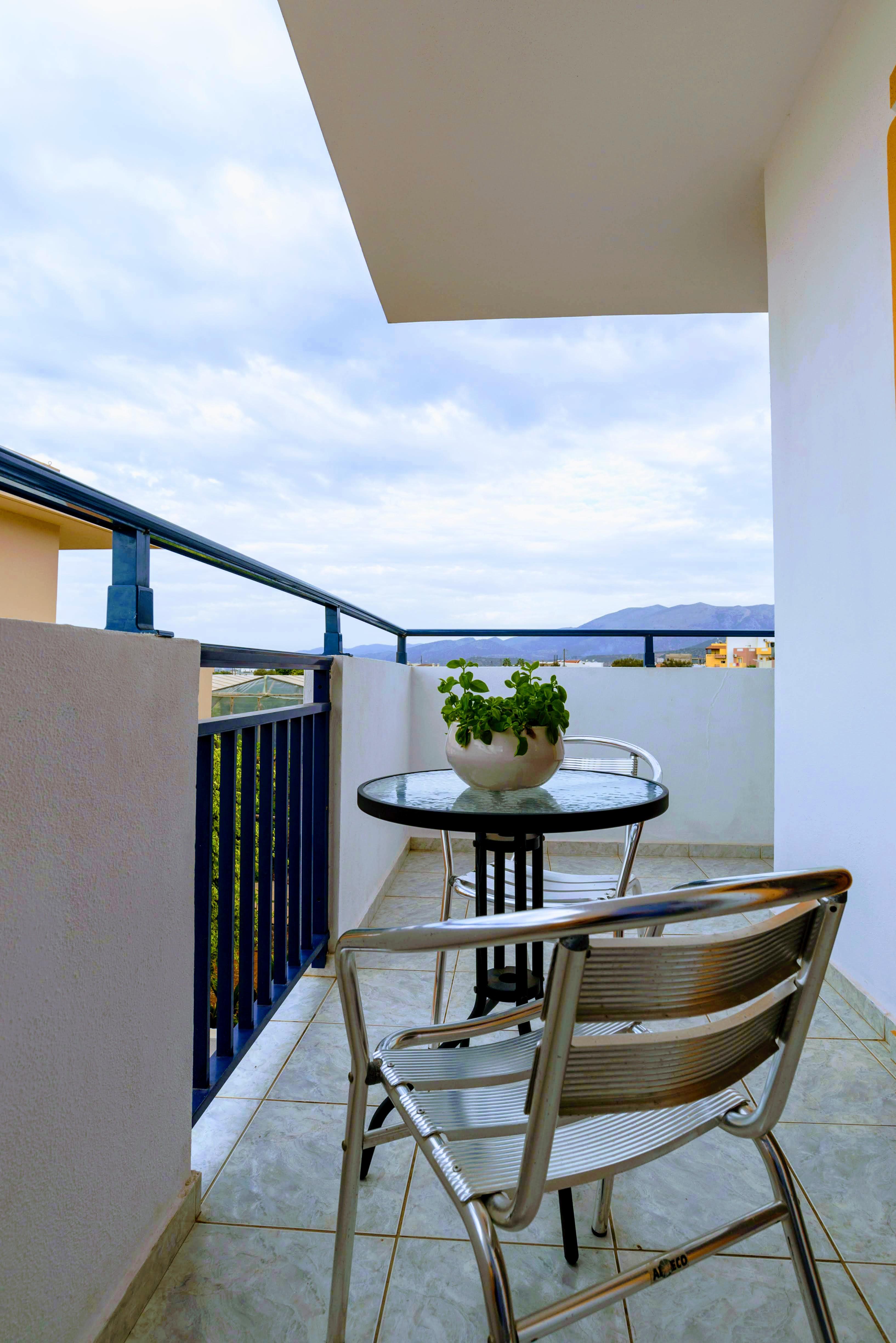 Eltina Apartments Malia Eksteriør bilde